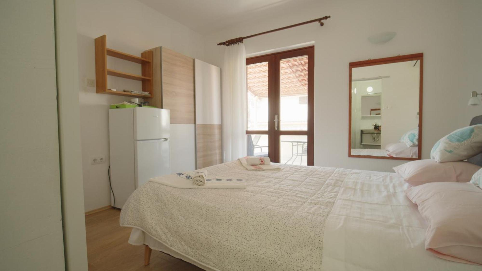 Vila Karolina Hotel Rovinj Luaran gambar